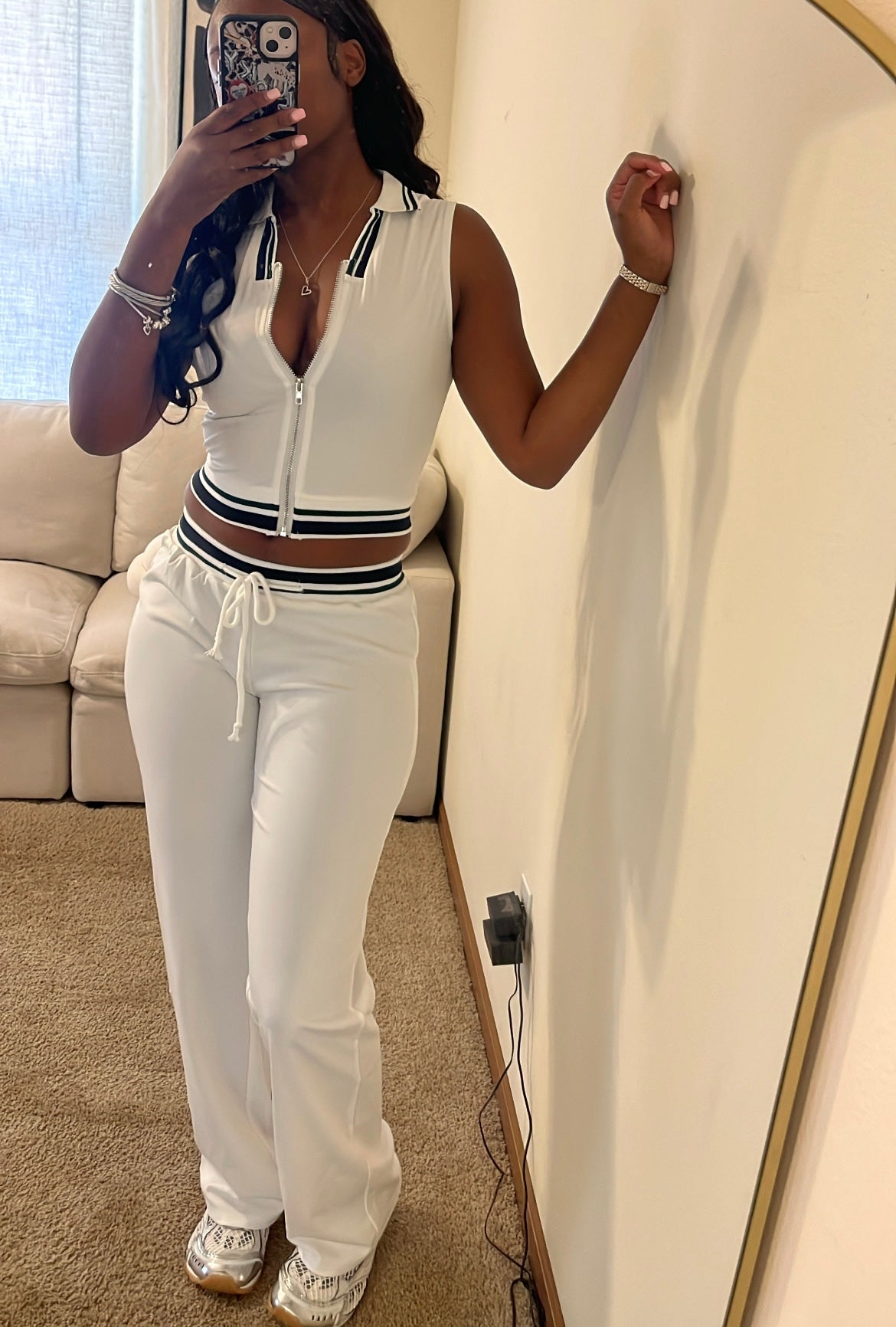 “LUVR” Pants Set