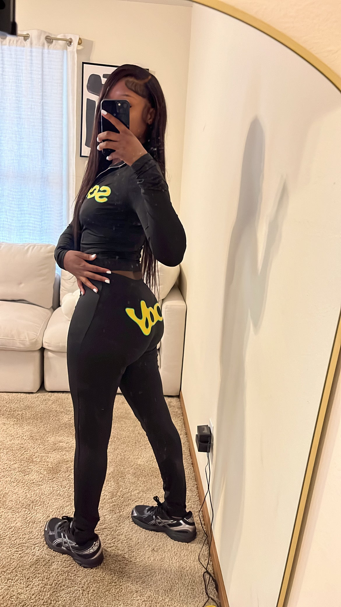 “SOMEBODY” Set (Black)