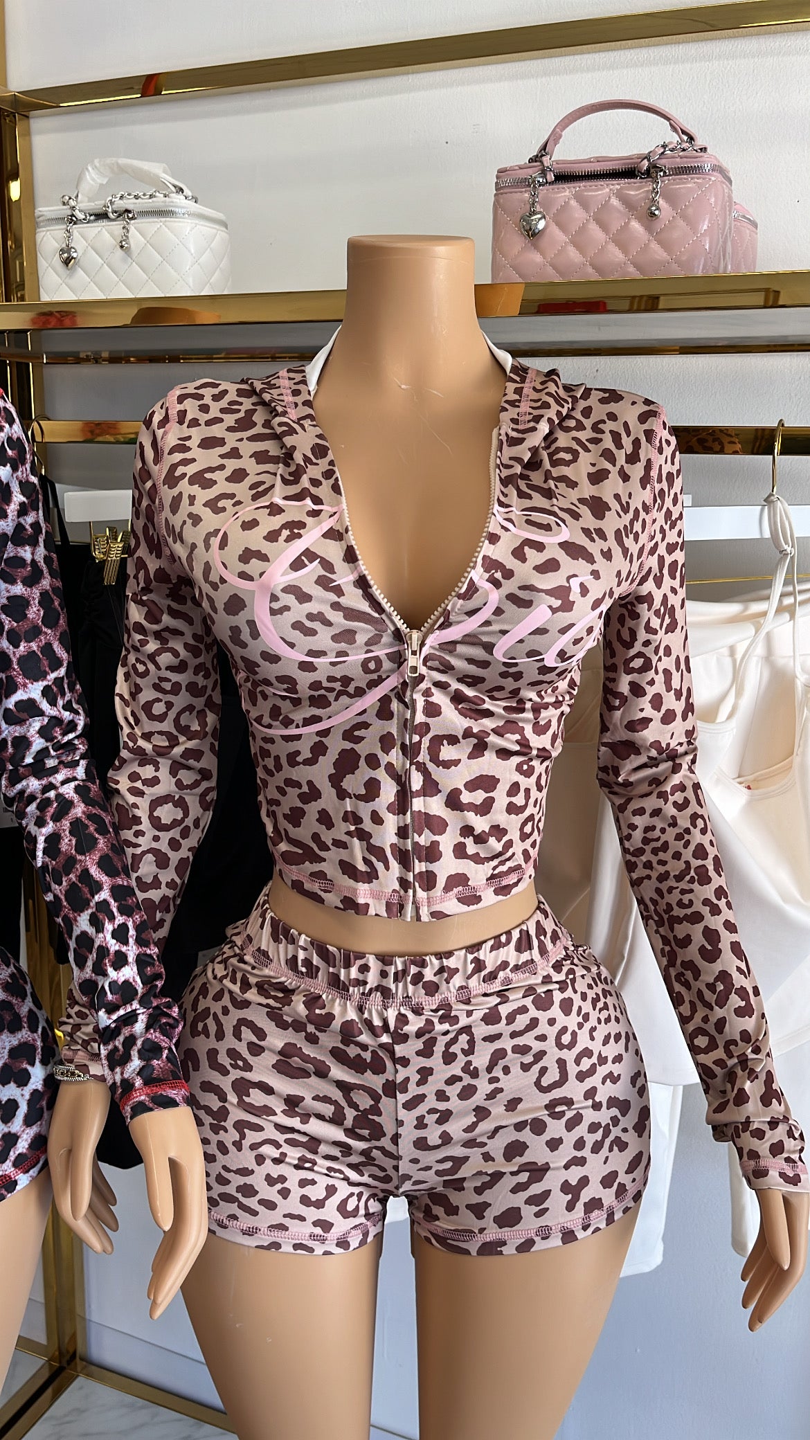 “GIA” Short Set