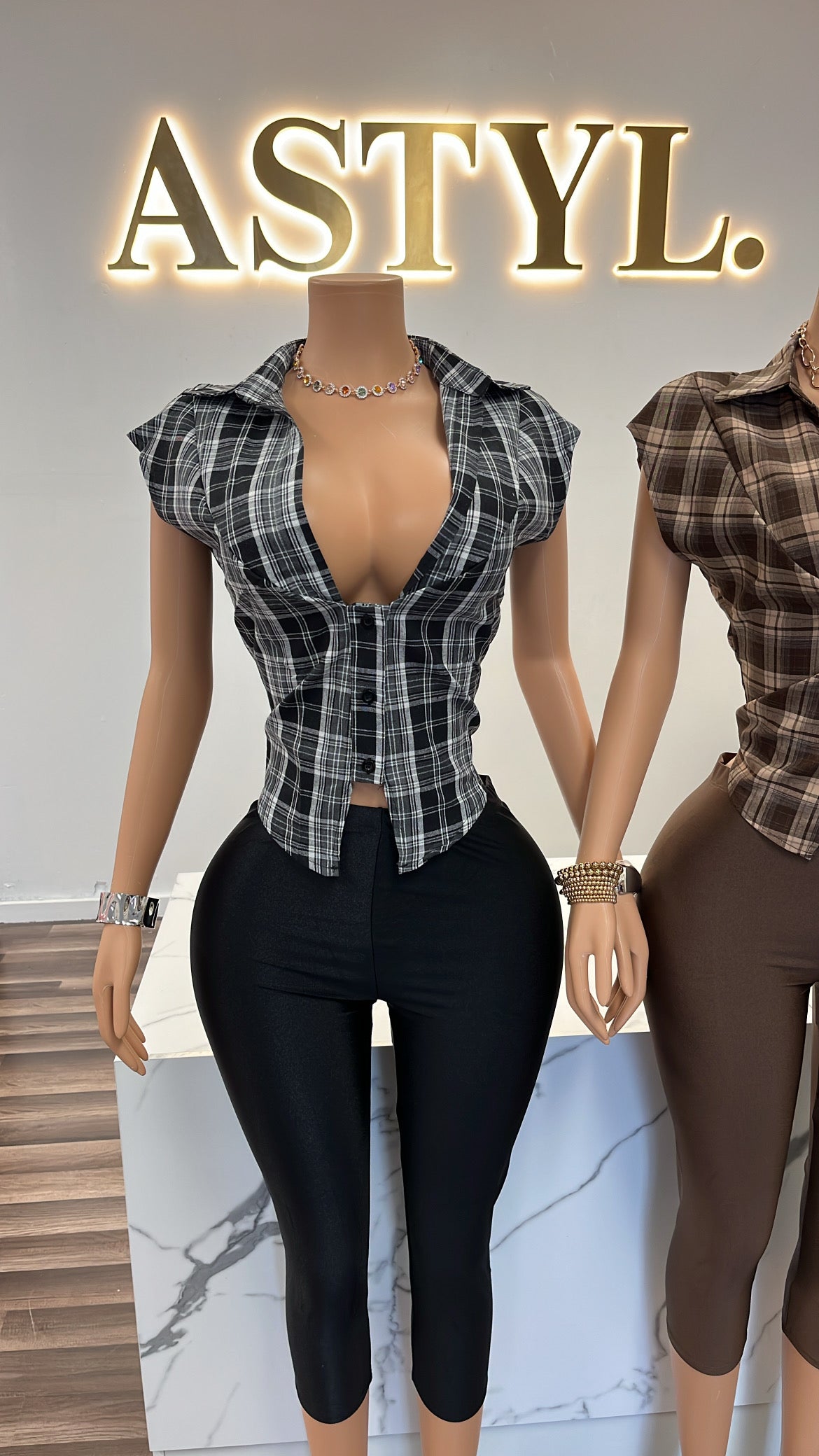 “Lori” Top (BLACK)