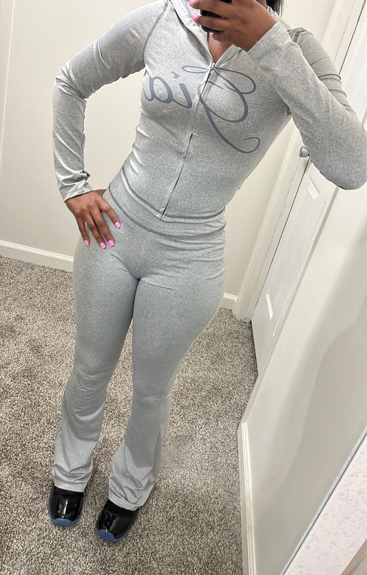 “GIA” Set