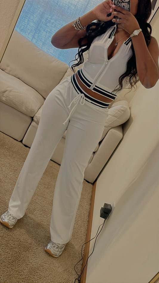 “LUVR” Pants Set