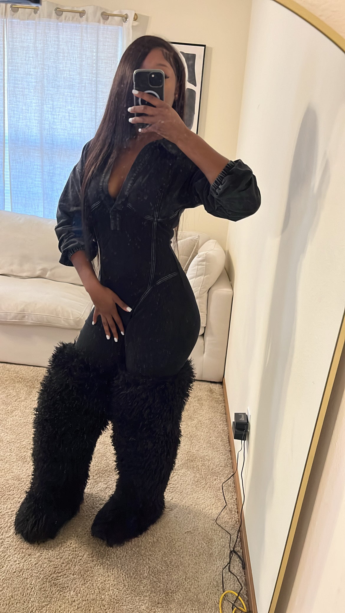 “Magnolia” Fur Boots (Black)